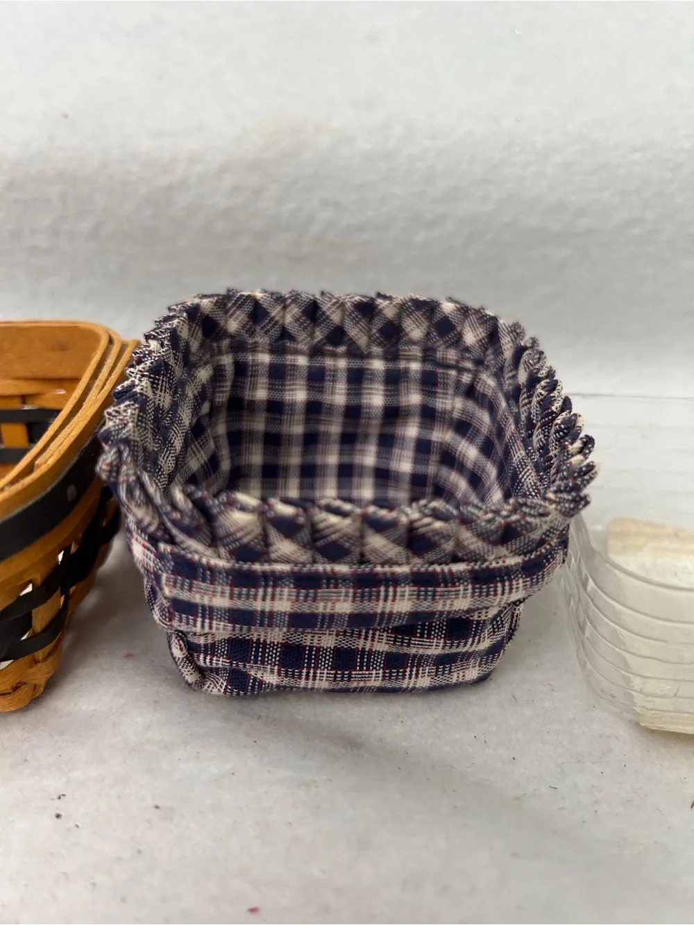 Longaberger J.W. Collection Miniature Berry Basket 2001-2002
